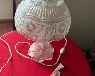 Lot 155: Etched Glass Table Lamp