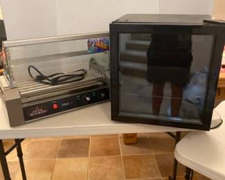Mini Fridge  Hot Dog Cooker