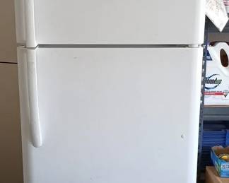 Frigidaire Refrigerator Freezer