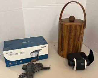 Bushnell Monocular And Miscellaneous