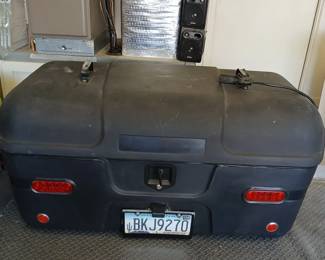 Cargo stowaway box