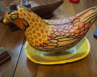 Large antique tin hen…damaged