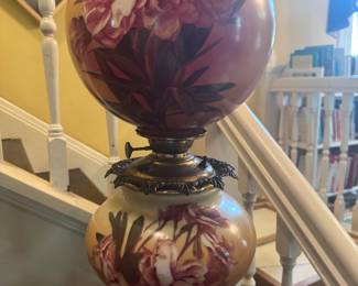 Large Gone with the Wind lamp