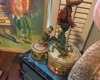 vintage Disney Wind up with Goofy and Donald
