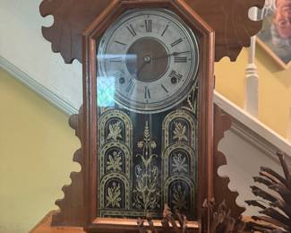 antique mantle clock