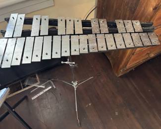 Muesser concert bells with case
