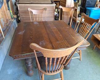 Oak Dining Table with 4 Chairs