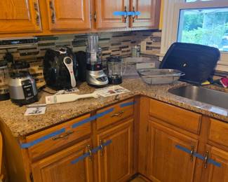 Blenders, food processors, dish pans