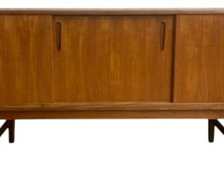6242 - Mid Century Modern Danish Sideboard (Description): 33 x 71 x 17, sliding door