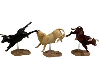 1792 - Breyer Horseref 3 PBR Collectibulls - 5 x 5 x 2