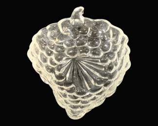 6108 - Glass Berry Bowl - 7 x 4.5