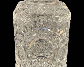 5817 - Hofbauer "The Byrdes" Crystal Biscuit Jar (Description): 8.5 x 4.5 x 4.5