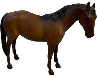 1770 - Vtg Breyer Thoroughbred Bay Mare #3155 (Description): 9 x 8 x 2.5