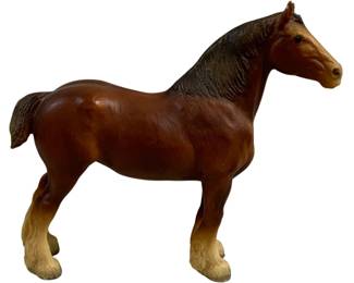 1718 - Vtg Breyer Traditional Clydesdale Mare #83 (Description): 10 x 11 x 2.5