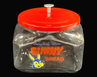 6337 - Bunny Bread Glass Store Jar - 8 x 8.5 x 7