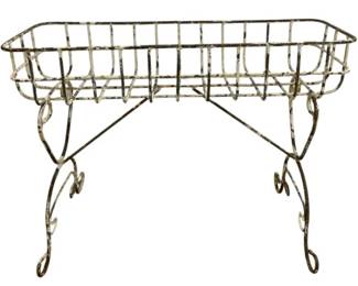 1396 - Metal Planter - 23.5 x 32 x 12