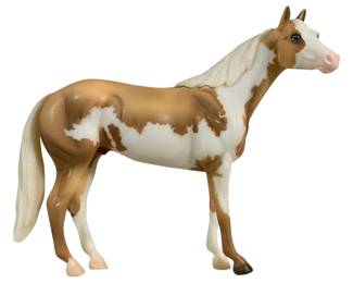1808 - Breyer "Far Ute keno" - 7 x 8 x 2 (Description): from the Sire Collection