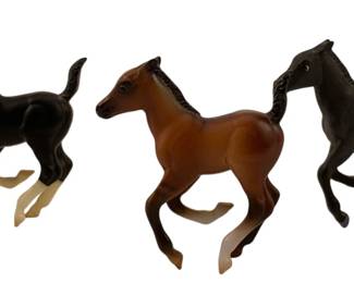 1831 - 3 Breyer Cantering Foals - 2.25 x 2 x 1