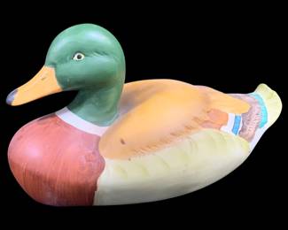 6823 - Ceramic Duck - 11 x 5.5 x 5.5