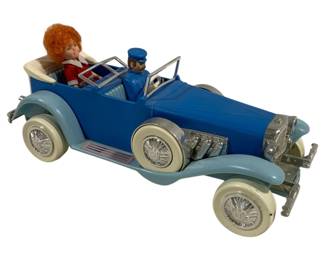 6100 - 1982 Annie & Daddy Warbucks Limousine (Description): 15 x 7 x 6.5