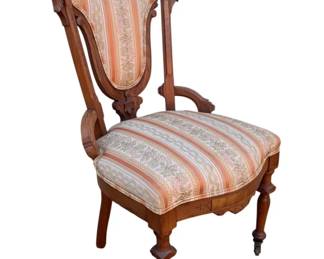 4976 - Victorian Walnut Side Chair - 38 x 20 x 20