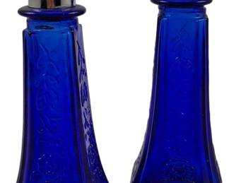 312 - Cobalt Blue Glass Salt & Pepper Shaker Set (Description): 4.5" tall