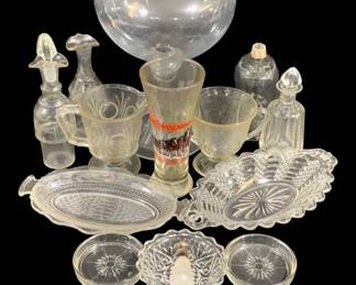 6815 - Lot of Assorted Glass Items