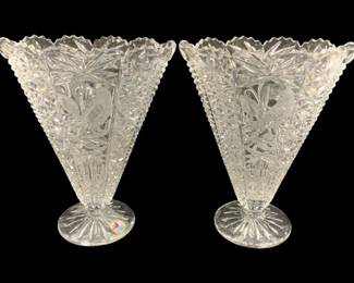 5799 - Hofbauer "The Byrdes" Crystal Fan Vases (Description): 9 x 7 x 3