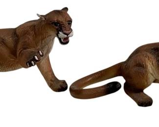 1768 - Breyer 2 Tawny Cougars - 6.5 x 3.5 x 3.25