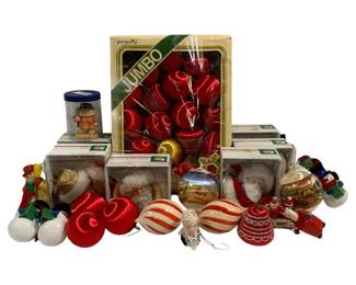 6654 - Lot of Assorted Christmas Ornaments