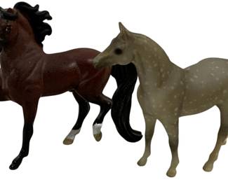 1740 - Breyer 2 Pc Swaps and Morgan - 3 x 3 x 1