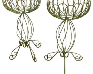 1390 - Pair of Green Metal Wire Planters (Description): 33 x 16