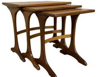 7039 - G-Plan Mid-Century Nesting Set of 3 Tables (Description): 21 x 22 x 16