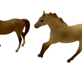 1828 - 2 Breyer -Seabiscuit and Citation - 3.5 x 3 x 1