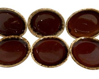 5878 - 6 Hull Pottery Plates - 6.75" Round