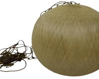 950 - Mid Century Vtg Swag Lamp w/Chain 14"x13" (Description): Mid century vintage swag lamp with chain.  This spherical pendant light features a woven  fiber or string globe shade in a natural  cream/beige color, suspended from a  decorative brass-toned chain. The globe displays intricate crisscross thread work  typical of the era's bohemian aesthetic.  Measures 14" x 13". Used as is electric/electronic/mechanical  item. No guarantee all components, untested.
