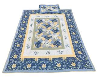 5619 - Laura Ashley Floral Quilt w/ Pillow Sham (Description): Quilt - 69 x 85.5 Pillow Sham - 30 x 24