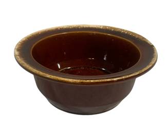 5937 - Hull Pottery Bowl - 8" Round