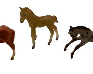 1836 - 3 Breyer Standing, Scratching & Scrambling Foals (Description): 2 x 2.5 x 1