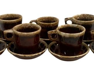 5900 - 14 Hull Pottery Cups & Saucers - 5.75 x 4.25