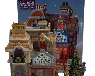 6636 - Carole Towne "Pattie's Fudge" w/ Box