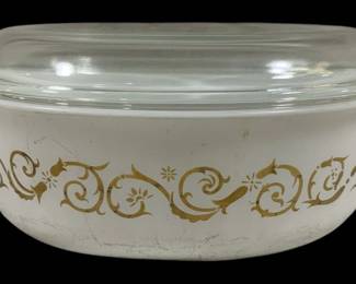 1308 - Pyrex Covered Cassarole Gold Metalic (Description): Scrolls Design - 11 x 7 x 4