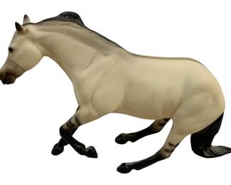 1753 - Breyer Reiner Horse - 9.5 x 5.5 x 2