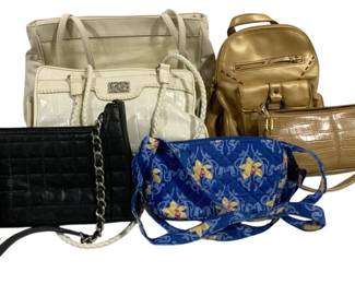 6852 - 6 Assorted Women's Purses