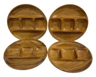 4333 - 4 Vintage-Style Partitioned Wood Snack Round Trays (Description): 10.5 round
