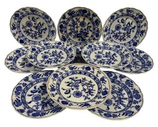 5605 - 11 English Meissen Blue Onion - 9.5" Plates