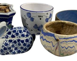 1842 - Assorted Planters & Rabbit Trinket box