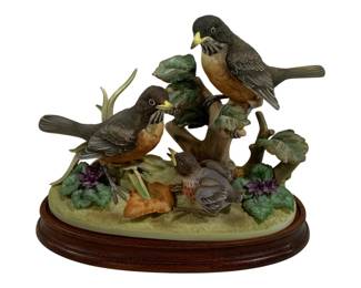 6085 - Audrea Robins Statue w/ Wood Base - 11 x 9.5 x 5
