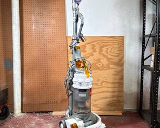 DYSON DC14 FULL KIT UPRIGHT VACUUM CLEANER