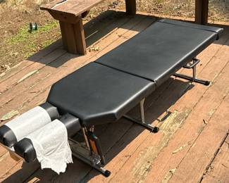 IN-LINE PORTABLE CHIROPRACTIC TABLE
